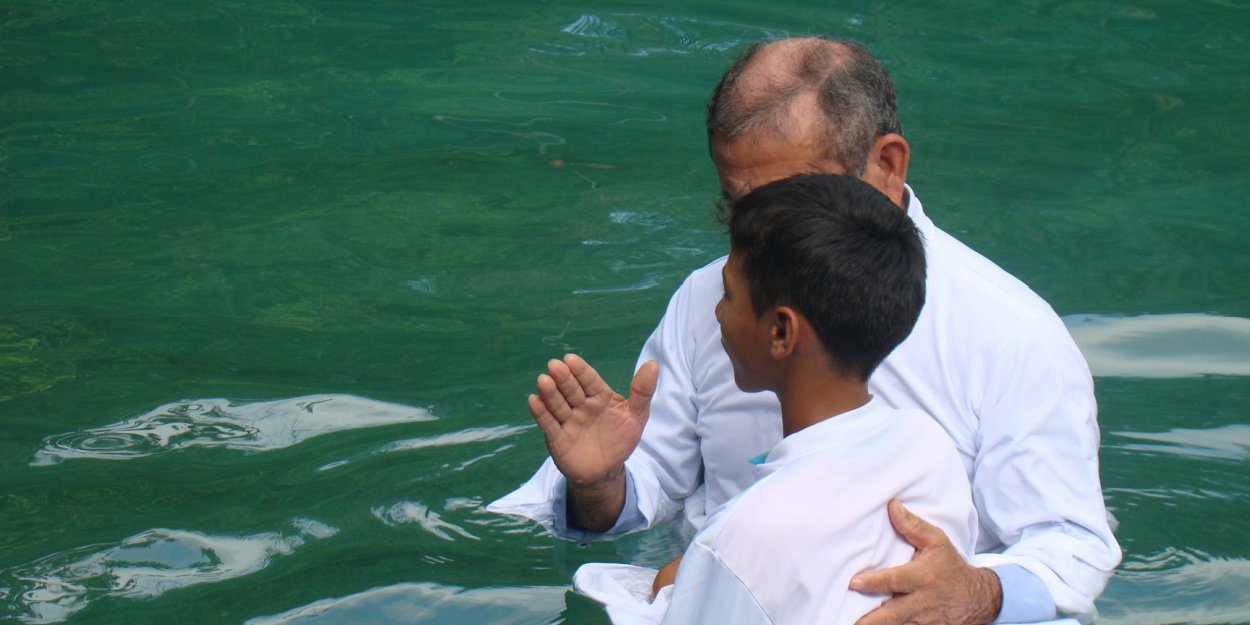 Deux adolescents meurent noyés après un baptême au Brésil