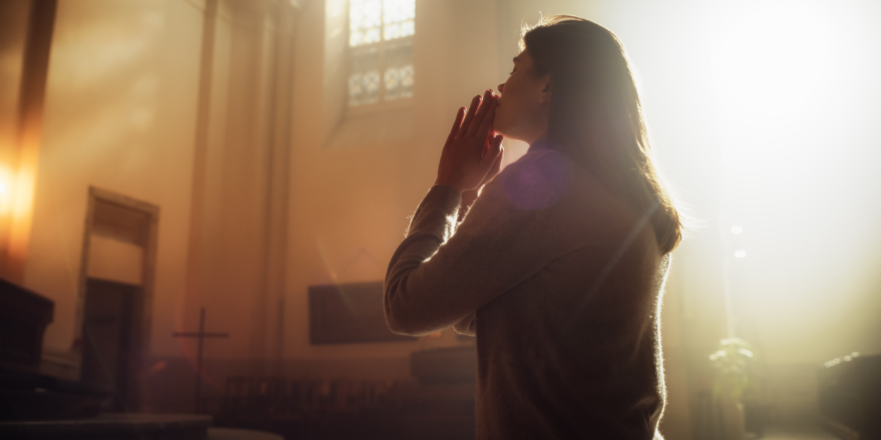 Le christianisme demeure la première religion au monde avec 2,3 milliards de fidèles