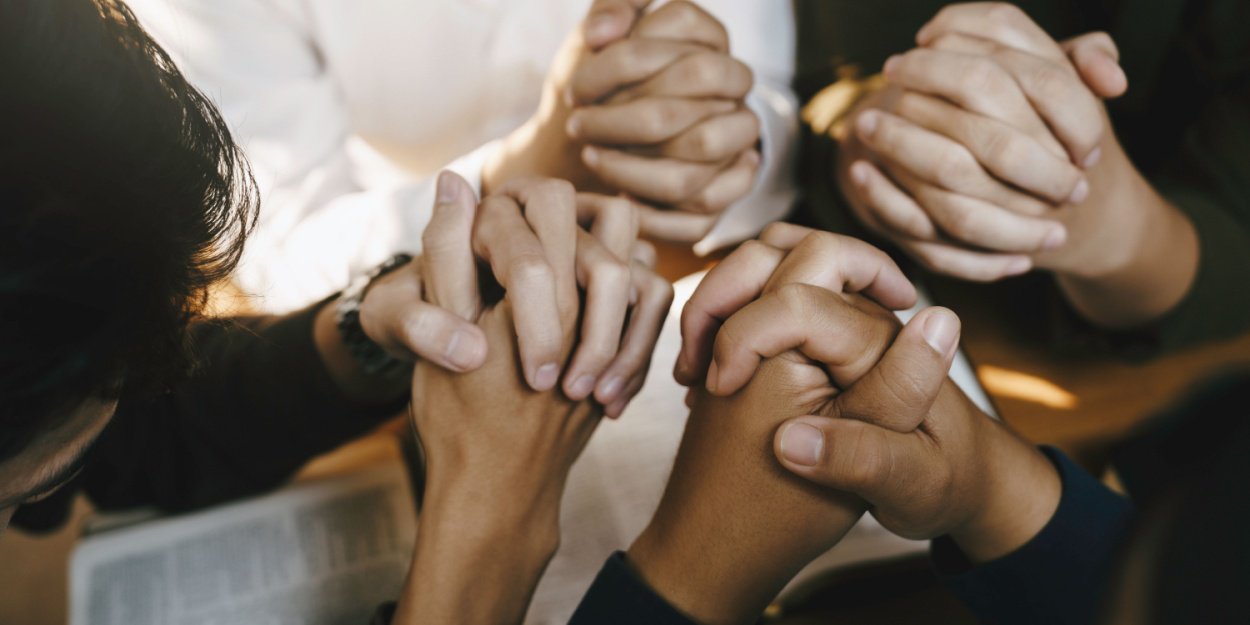 Prions pour un exercice de la prophétie modéré par le Saint-Esprit