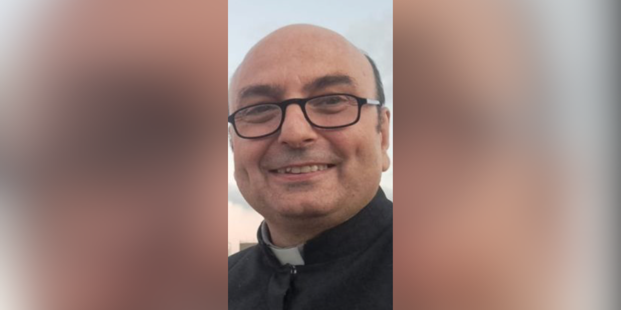 Qui est le père Romanelli, le curé de la seule paroisse catholique de Gaza ?