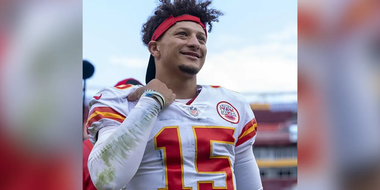 Super Bowl LVIII Patrick Mahomes Rend Gloire à Dieu après la victoire des Chiefs de Kansas City