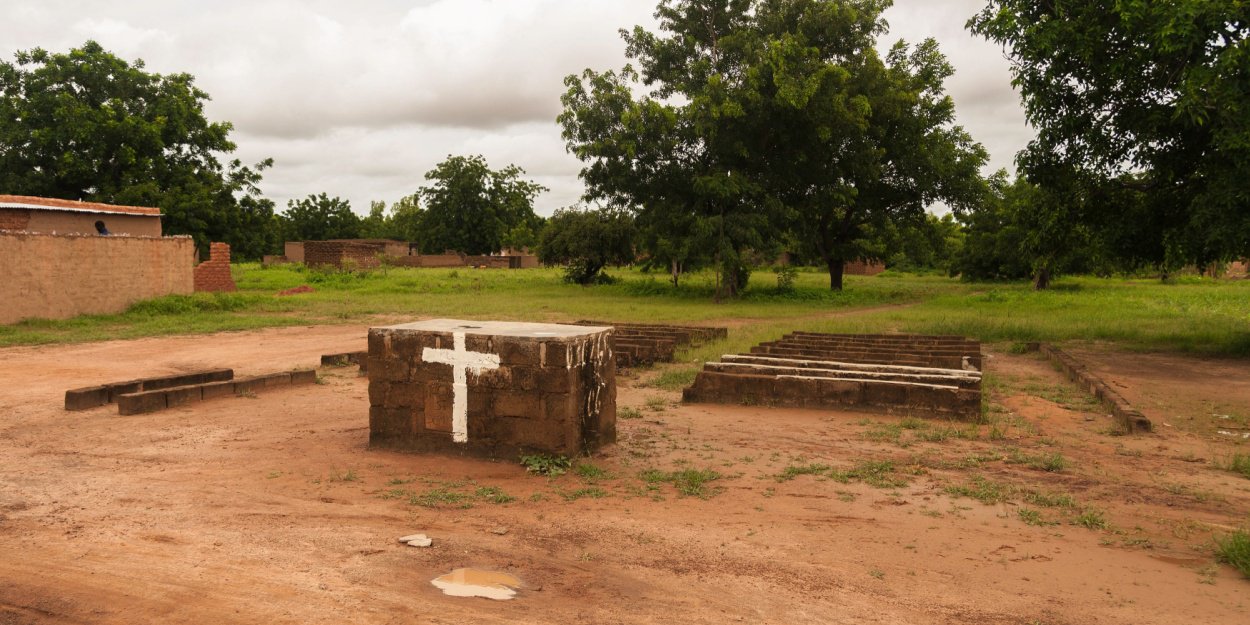 Trois jours de prière après le massacre de 200 personnes au Burkina Faso