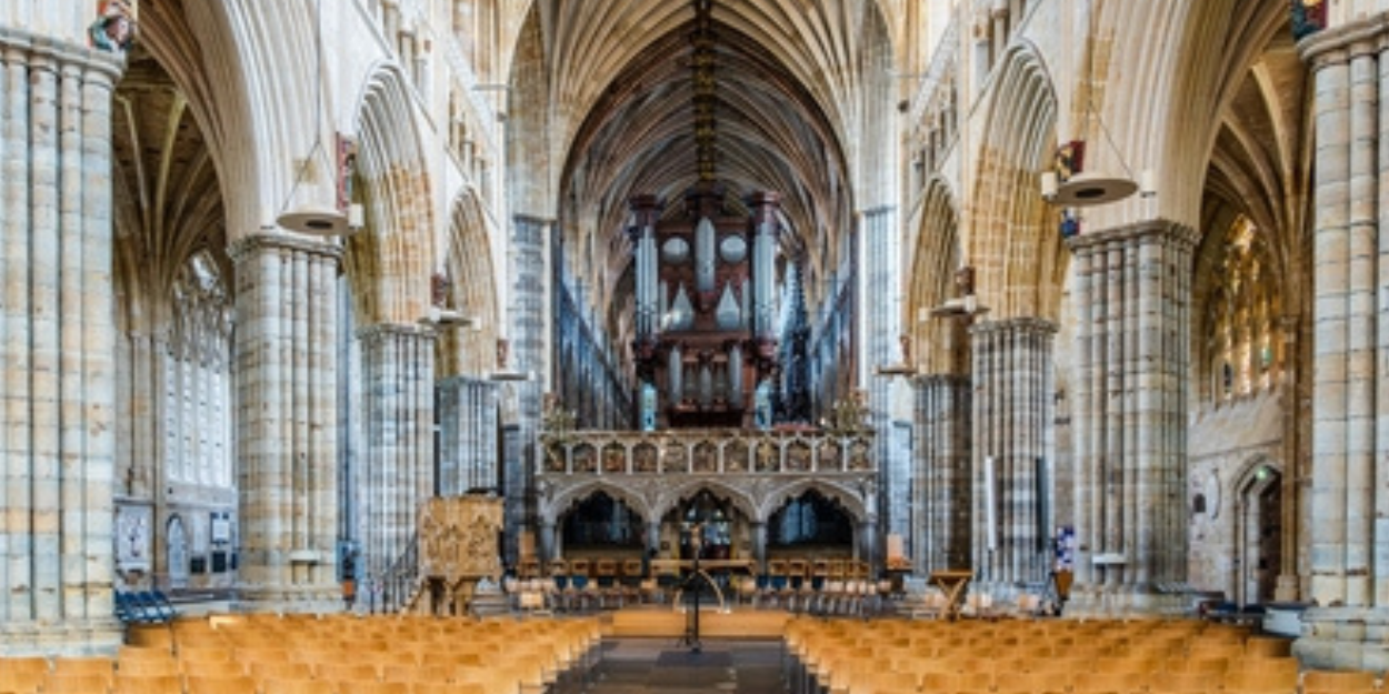 angleterre_frequentation_cathedrale_hausse