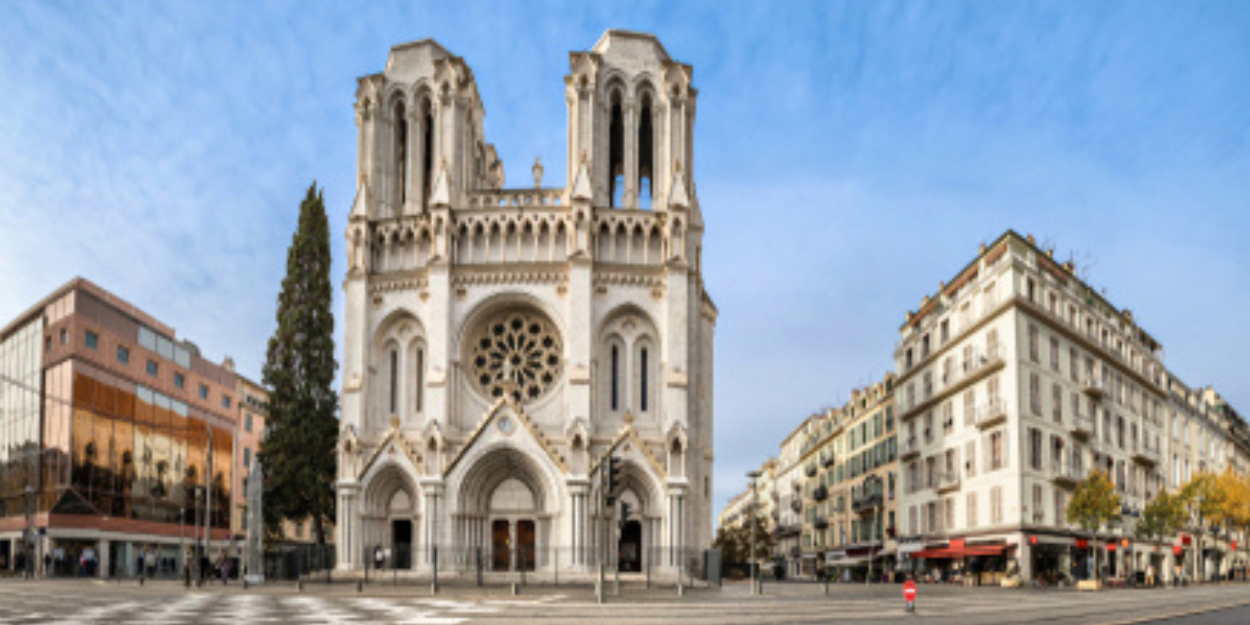 endeuilles_expriment_proces_attentat_basilique_nice