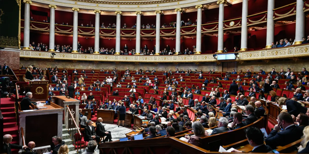 loi_immigration_veritable_evaluation_politique_asile