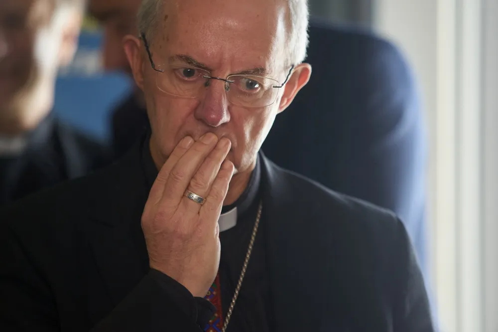 Le chef de l'Eglise anglicane sous pression après un scandale d'agressions d'enfants