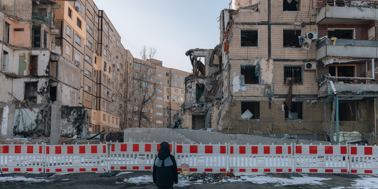 ukraine_missile_russe_tombe_pres_camp_ete_jeunesse_eglise